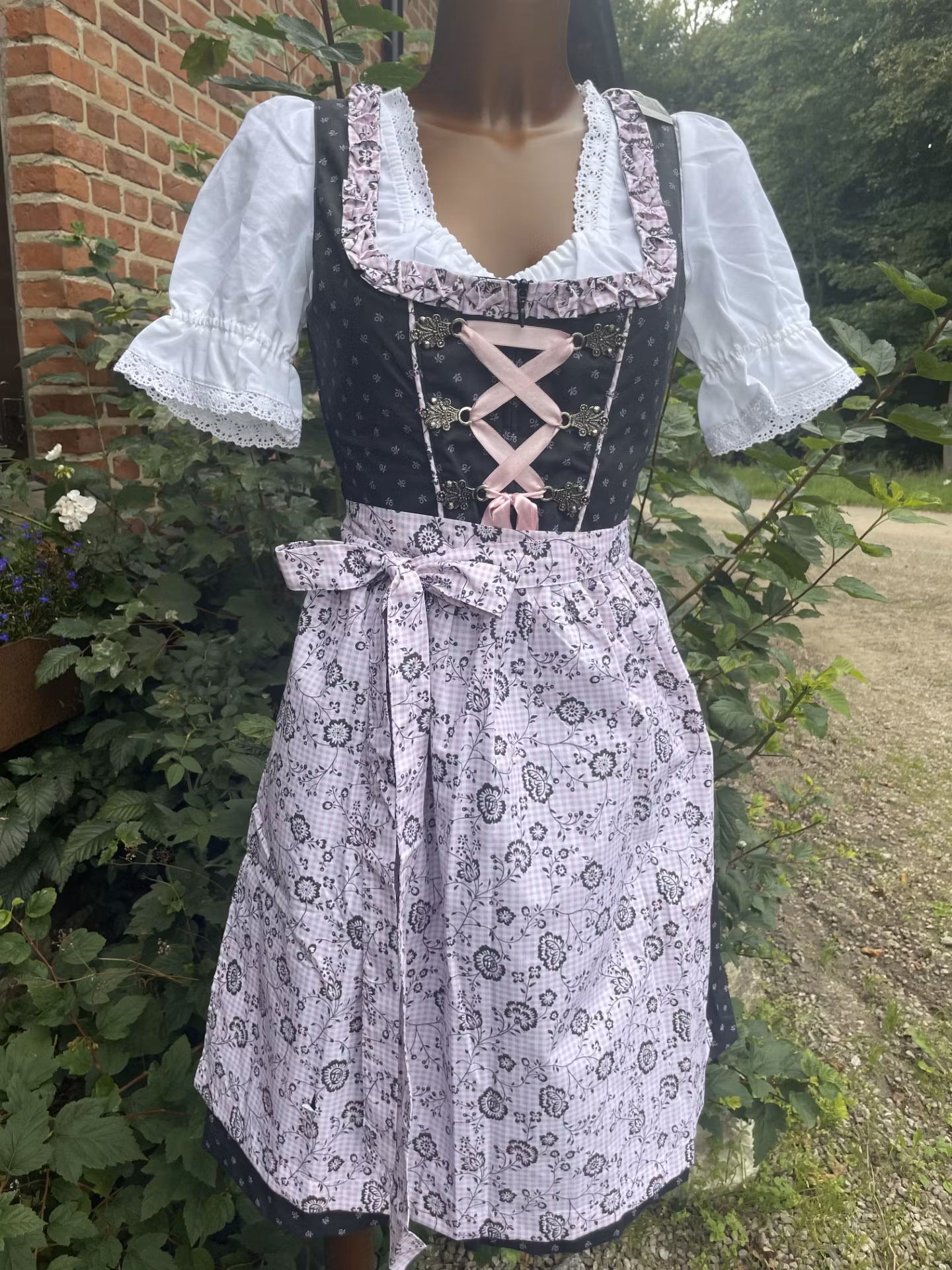 Ramona Lippert "Katy" Dirndlklänning , Brun / Rosa