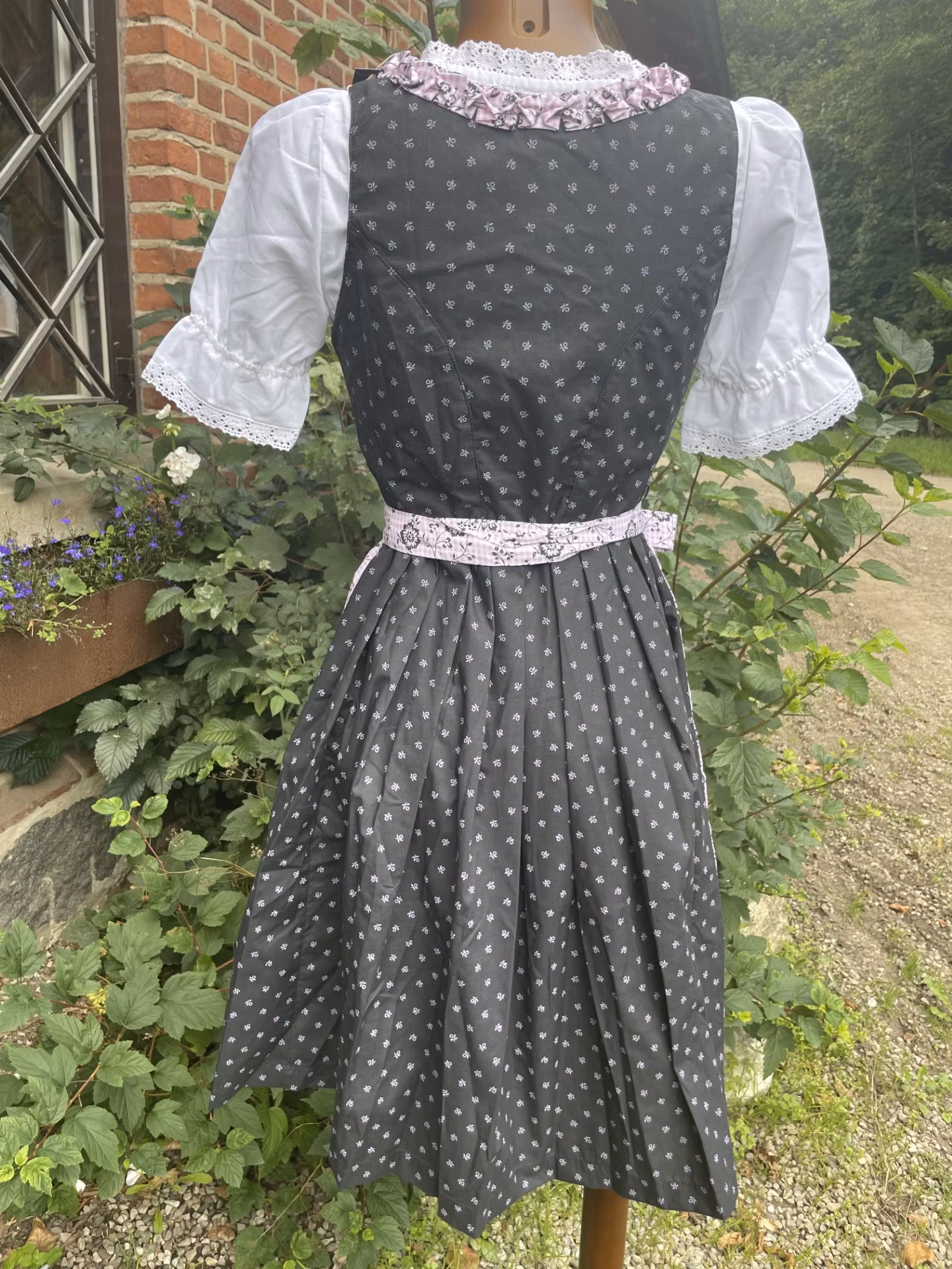 Ramona Lippert "Katy" Dirndlklänning , Brun / Rosa