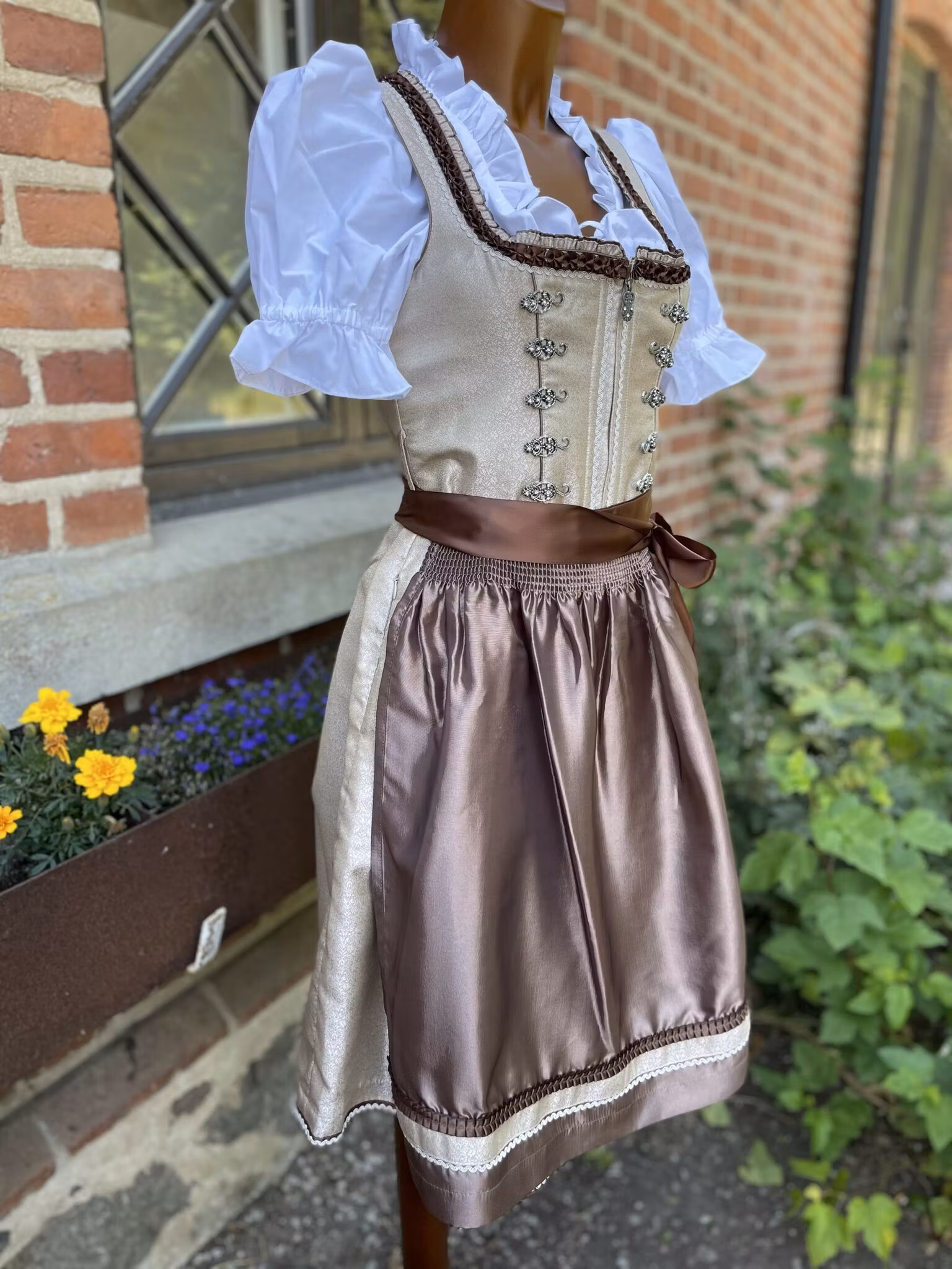 MarJo Trachten "Durach" Dirndlklänning , Taupe