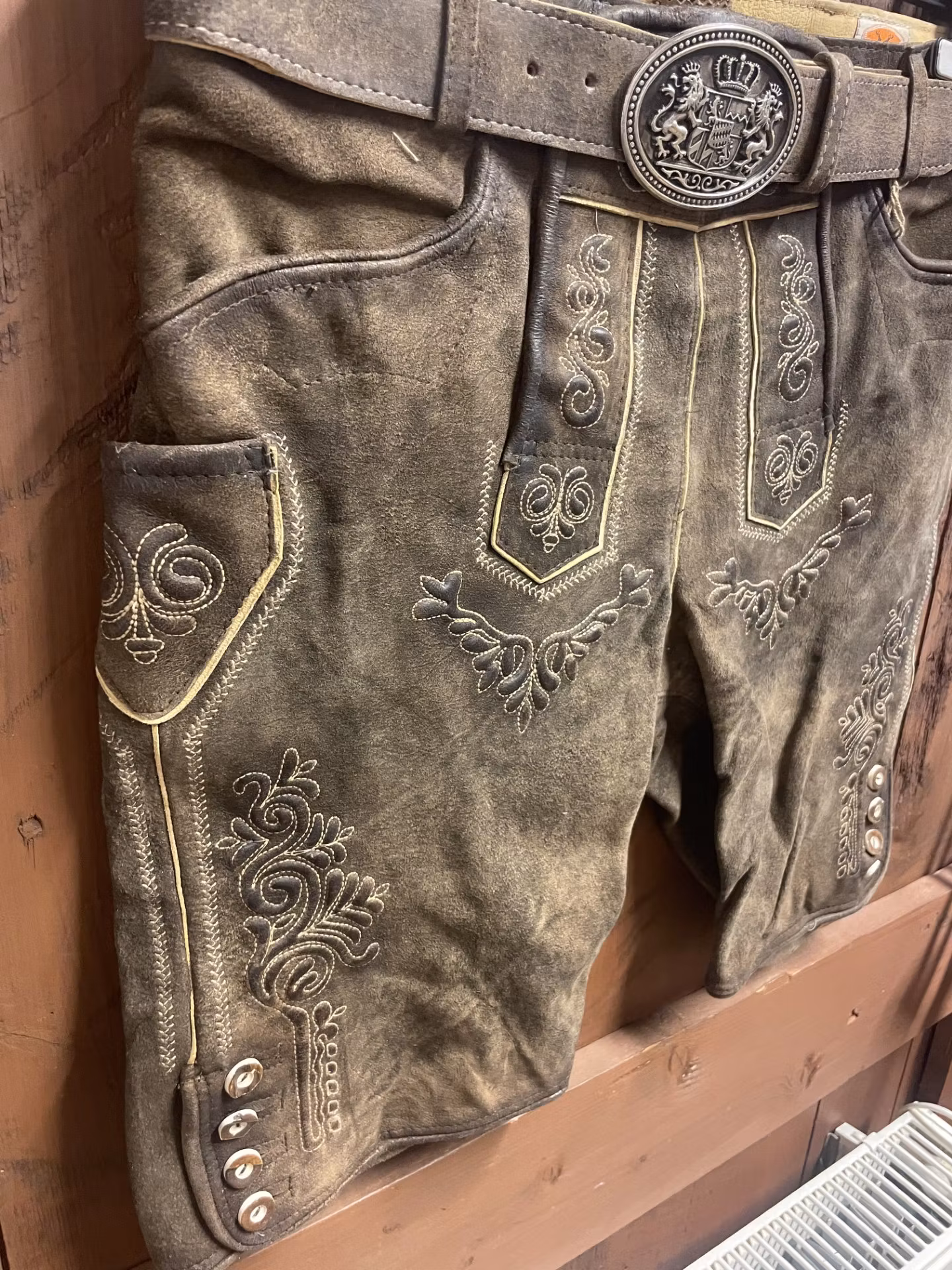 Lederhosen m bälte " Paketpris"