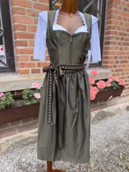 Marjo " Rödental  " , Schilf