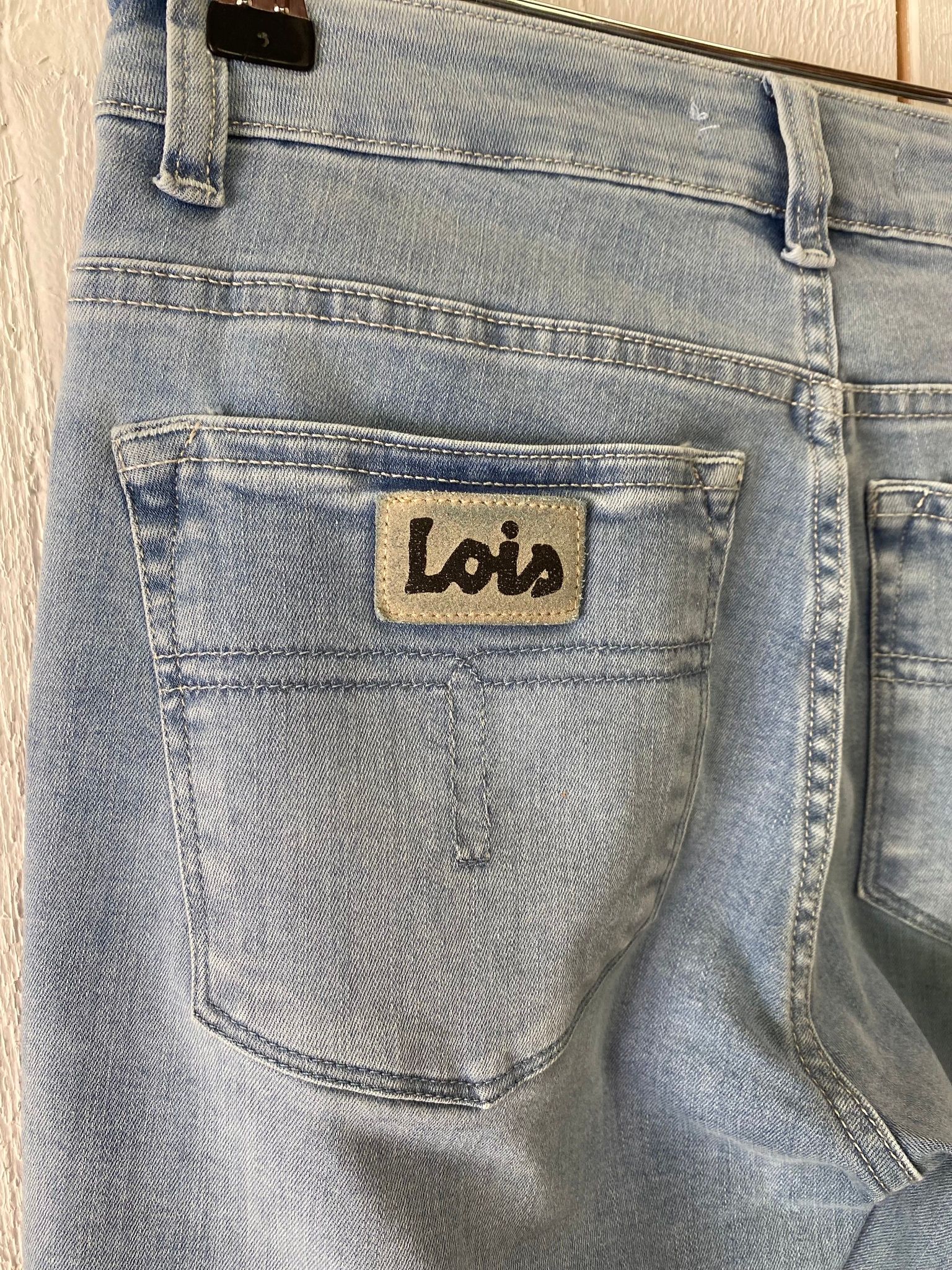 Lois Jeans "Malena Boot Straight " ljus jeans , fransar nedtill