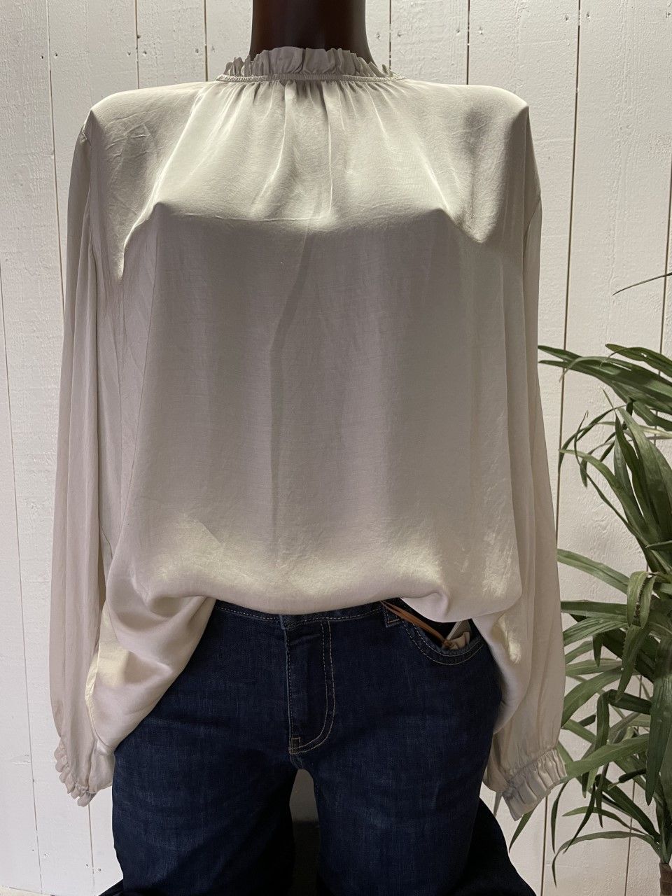Maja Roos blus " Valetta"  Ivory