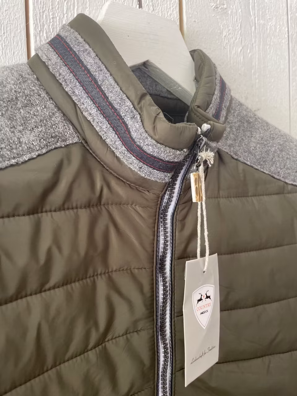 MADDOX Jacka  " Darnsee ", Olive