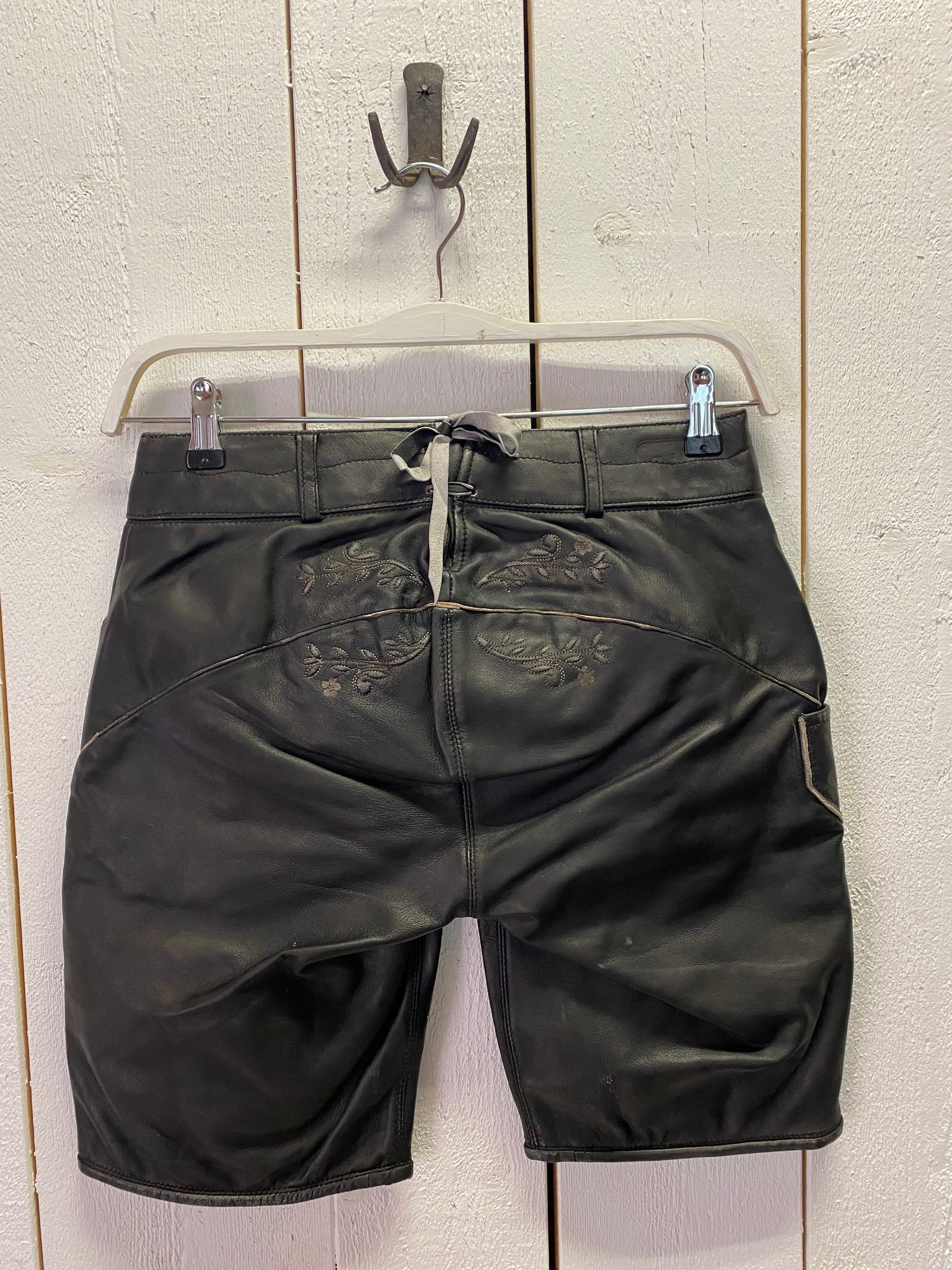 Dam Lederhosen  ”Johanna”  Trachten Rebell, svart