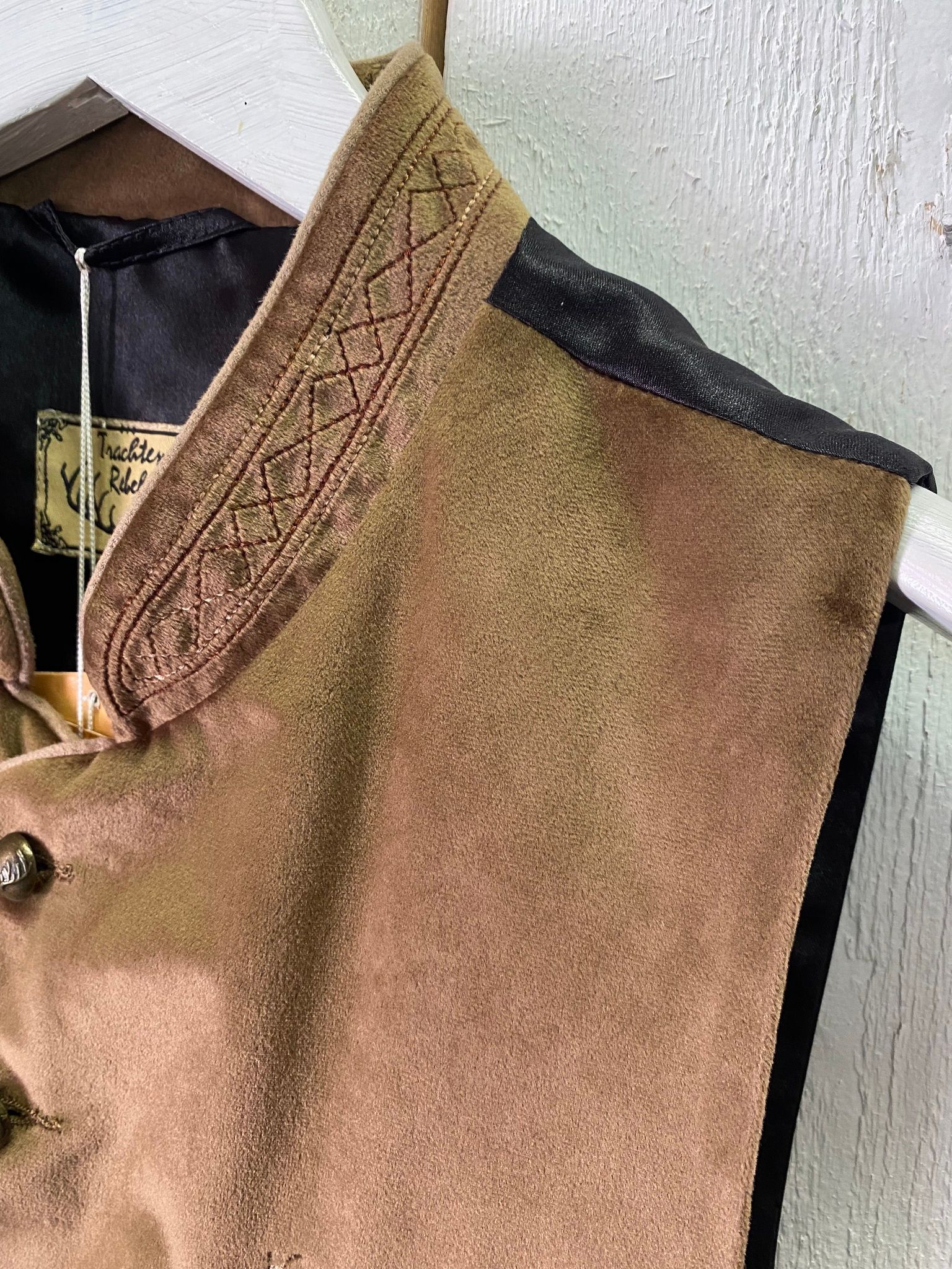 Oktoberfest Väst "Alois " Taupe