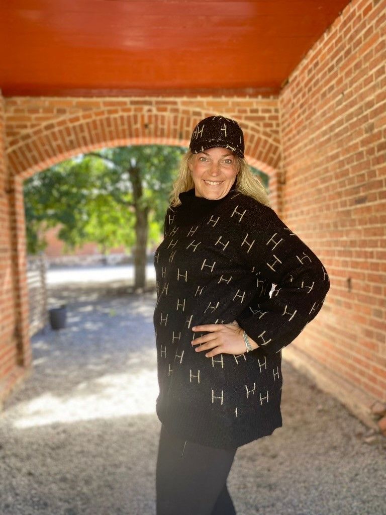 HÉST " Fam knit sweater " , Long , Black