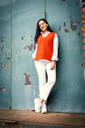 8design "Hedda" väst 5 färger