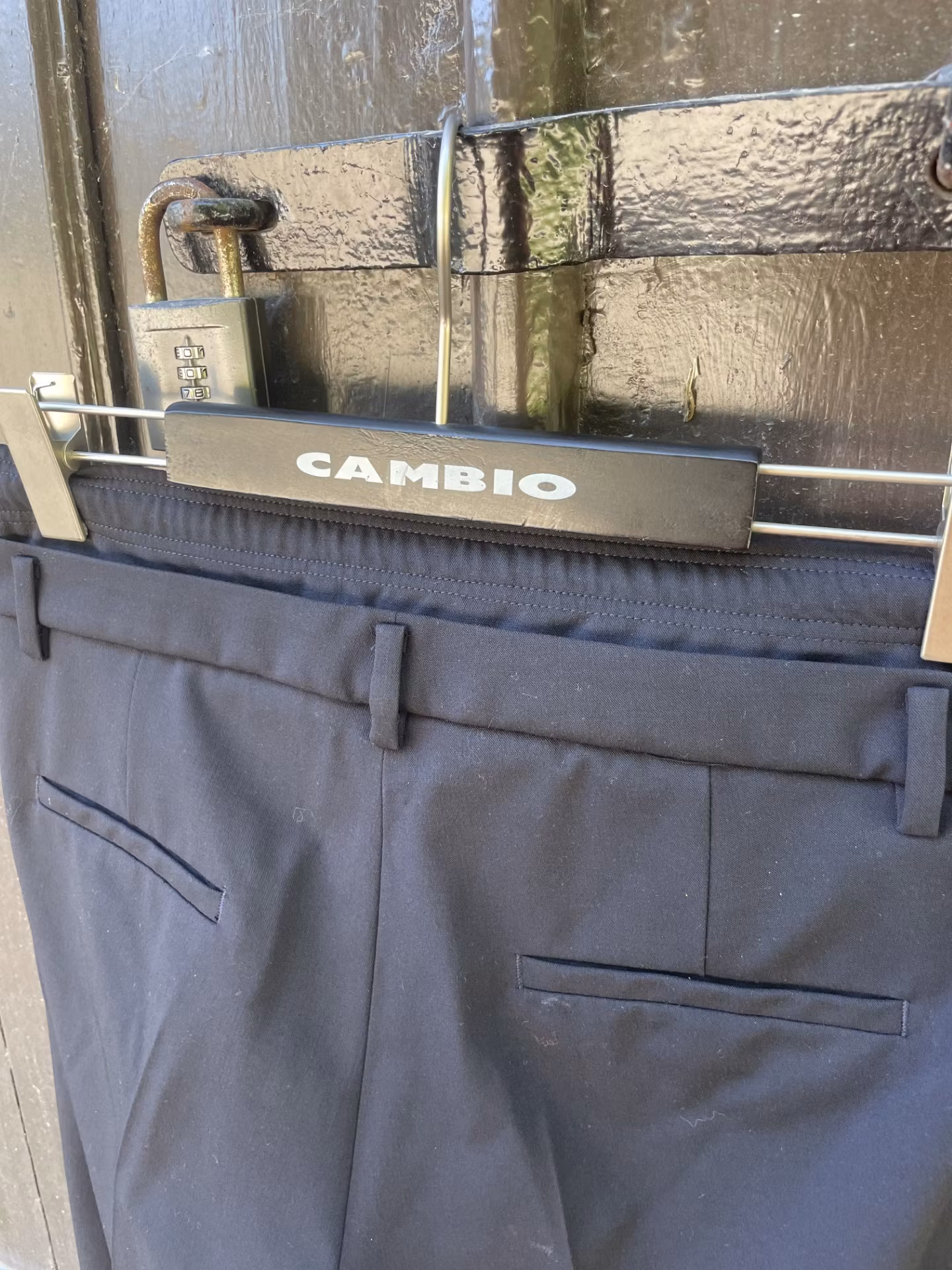 Cambio "Karen" , darkest blue