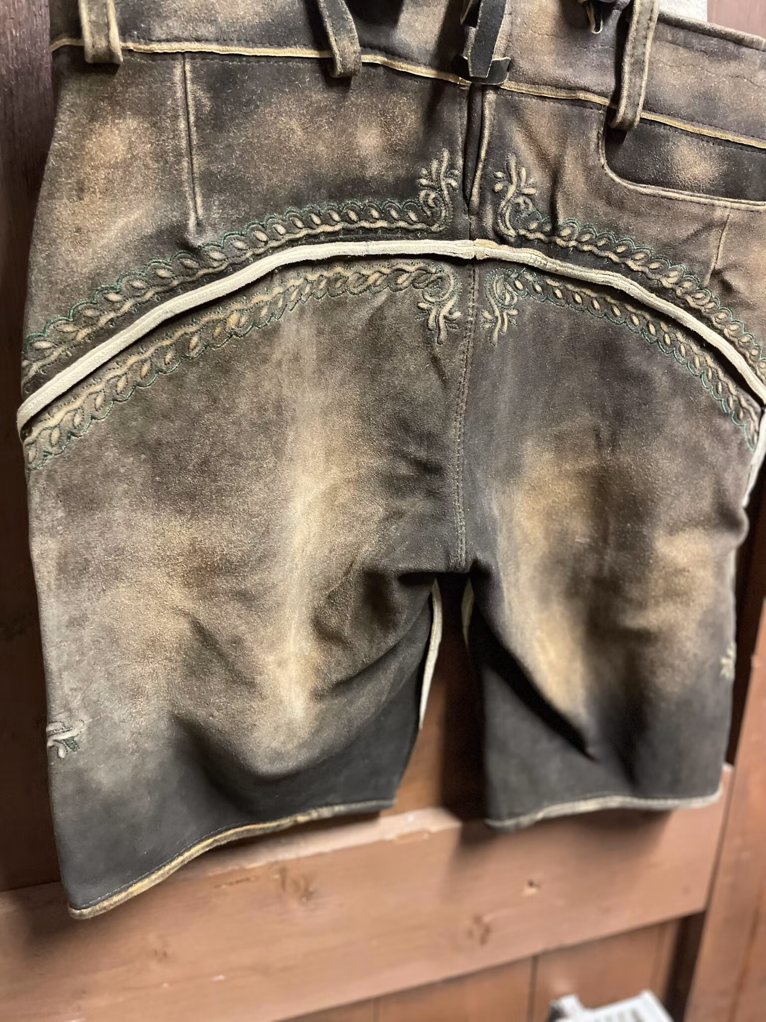 Trachten Rebell "Elias Wash off " med hängsle , Altbraun