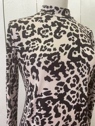 Oui " turtleneck " tröja , leopard