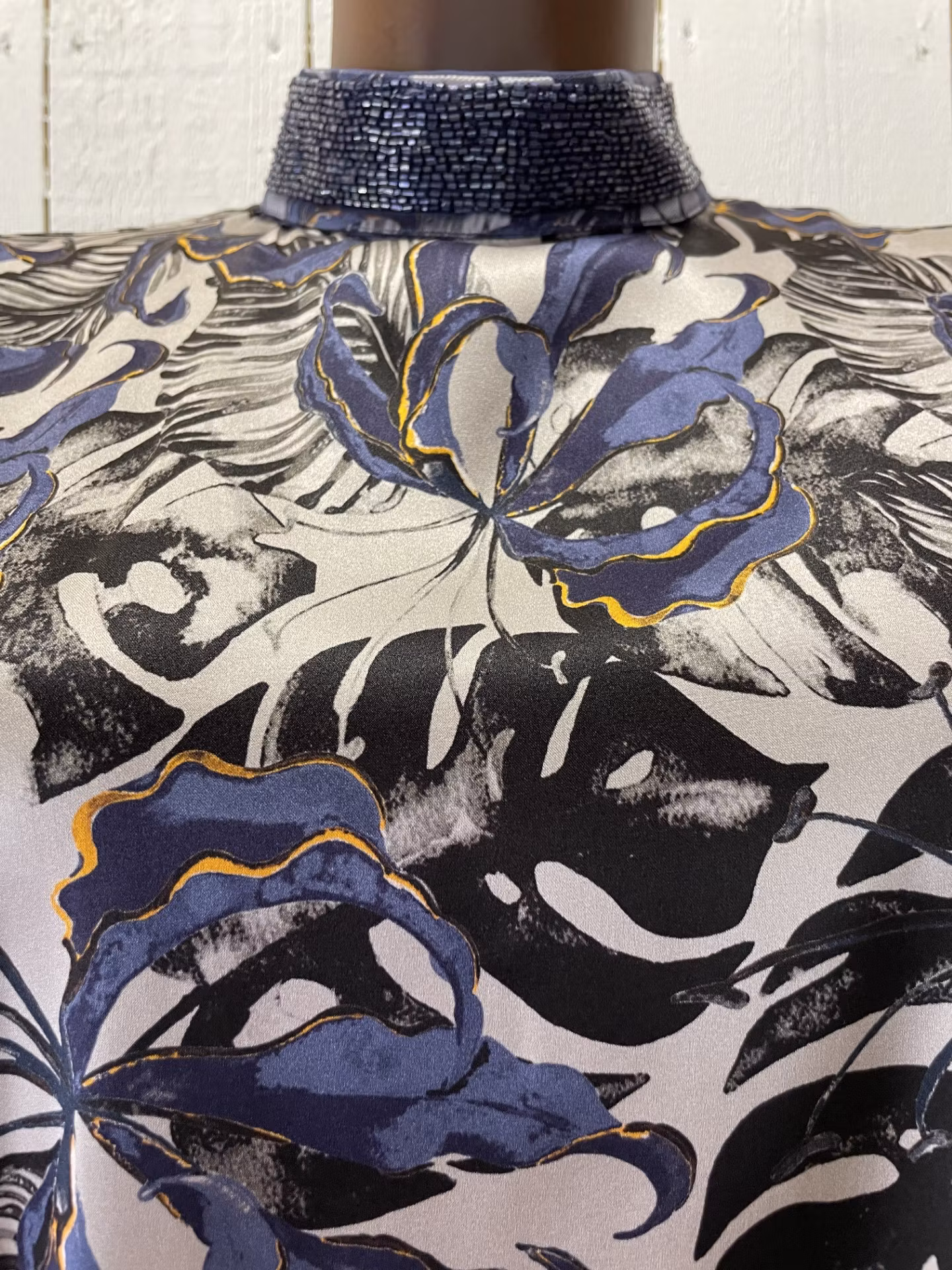 Max Volmary " Monstera " , Jeans / grey