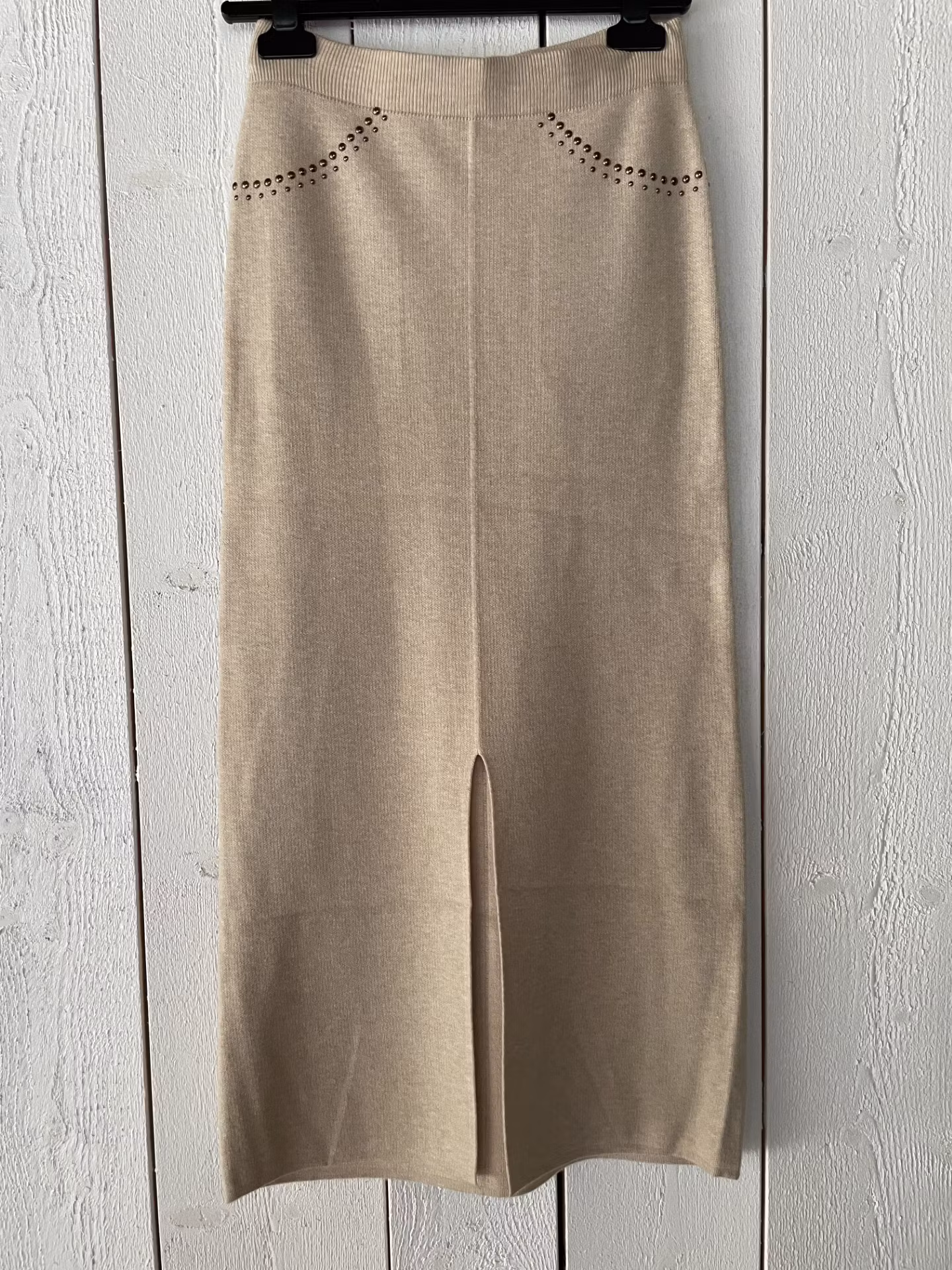 ANANKE kjol med nitar o slits , Beige