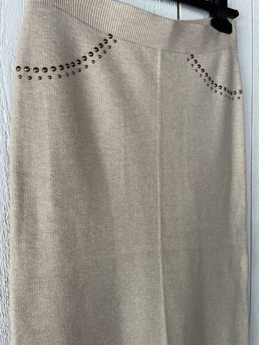 ANANKE kjol med nitar o slits , Beige