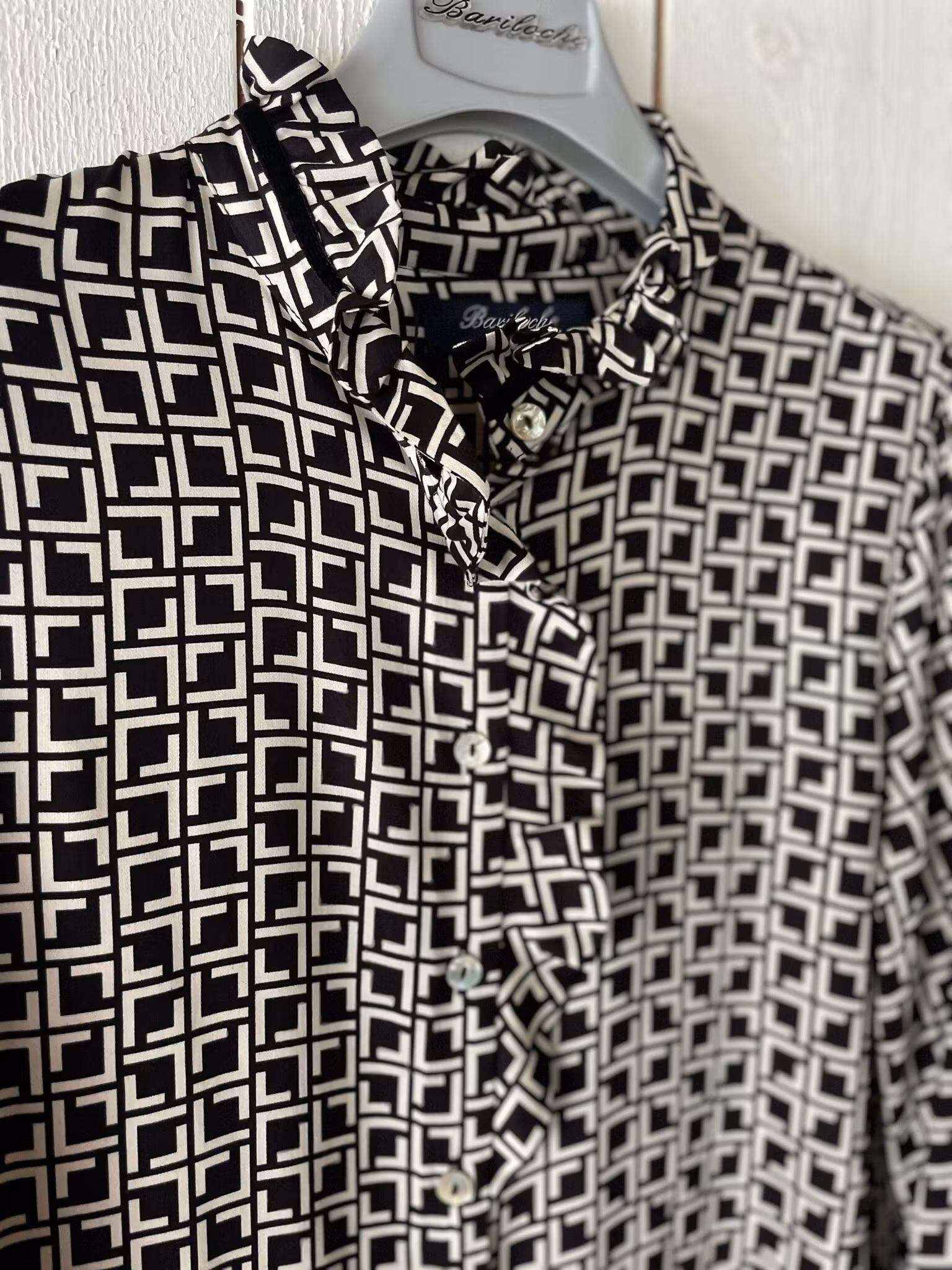 Bariloche blus " Siena " svart / vit