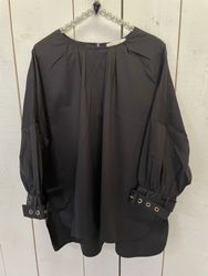 Catnoir Oversizeblus med detalj ärmslut , svart