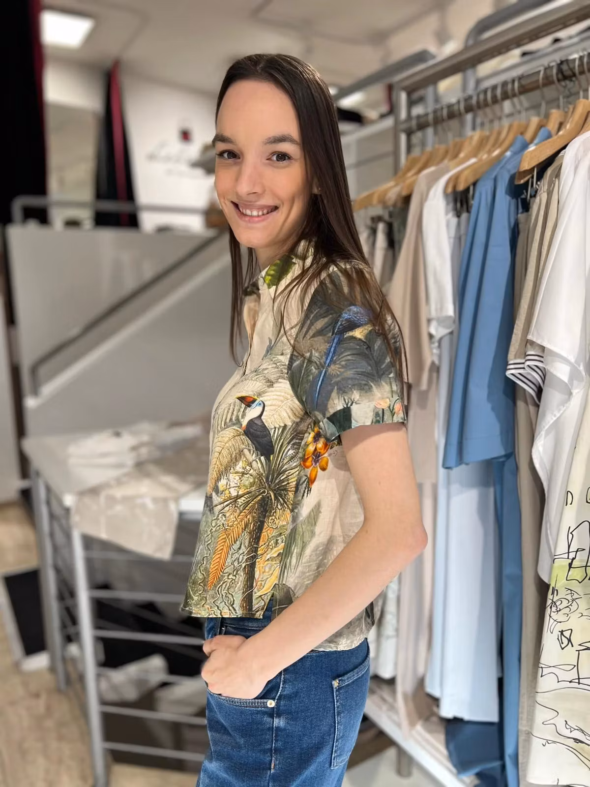 Angoor Blus " Dahlia " , Sand