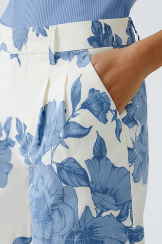 Oui Shorts "blå blomma "