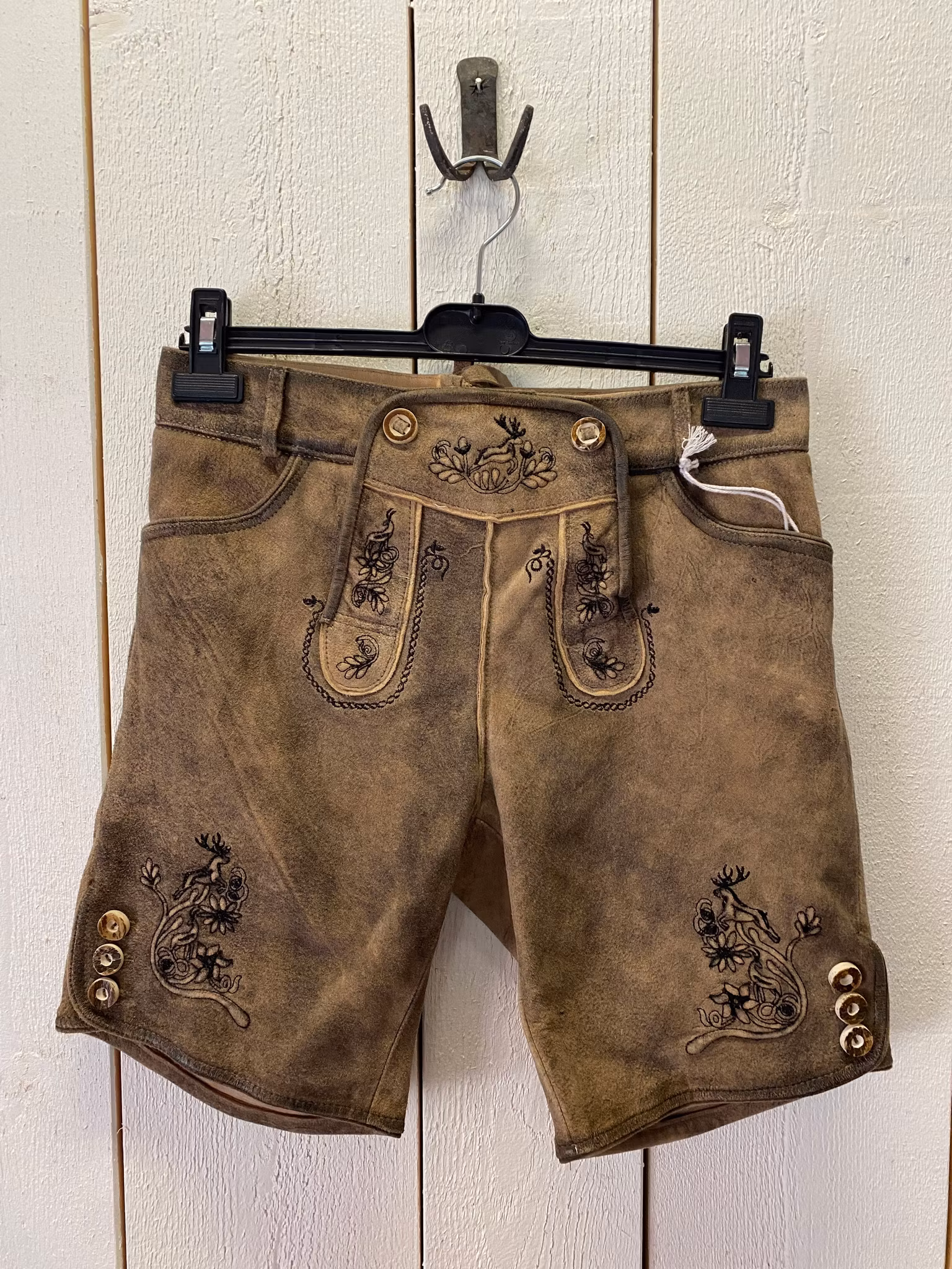 Lederhosen Dam  "Maila-W ZV Antik" ,  Zinn