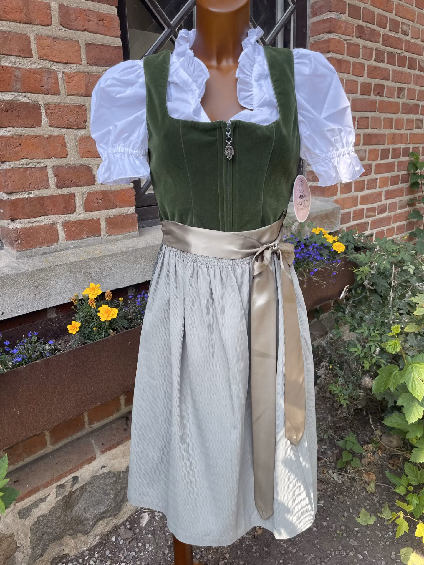 MarJo Trachten " Gerach " Dirndlklänning , Farn