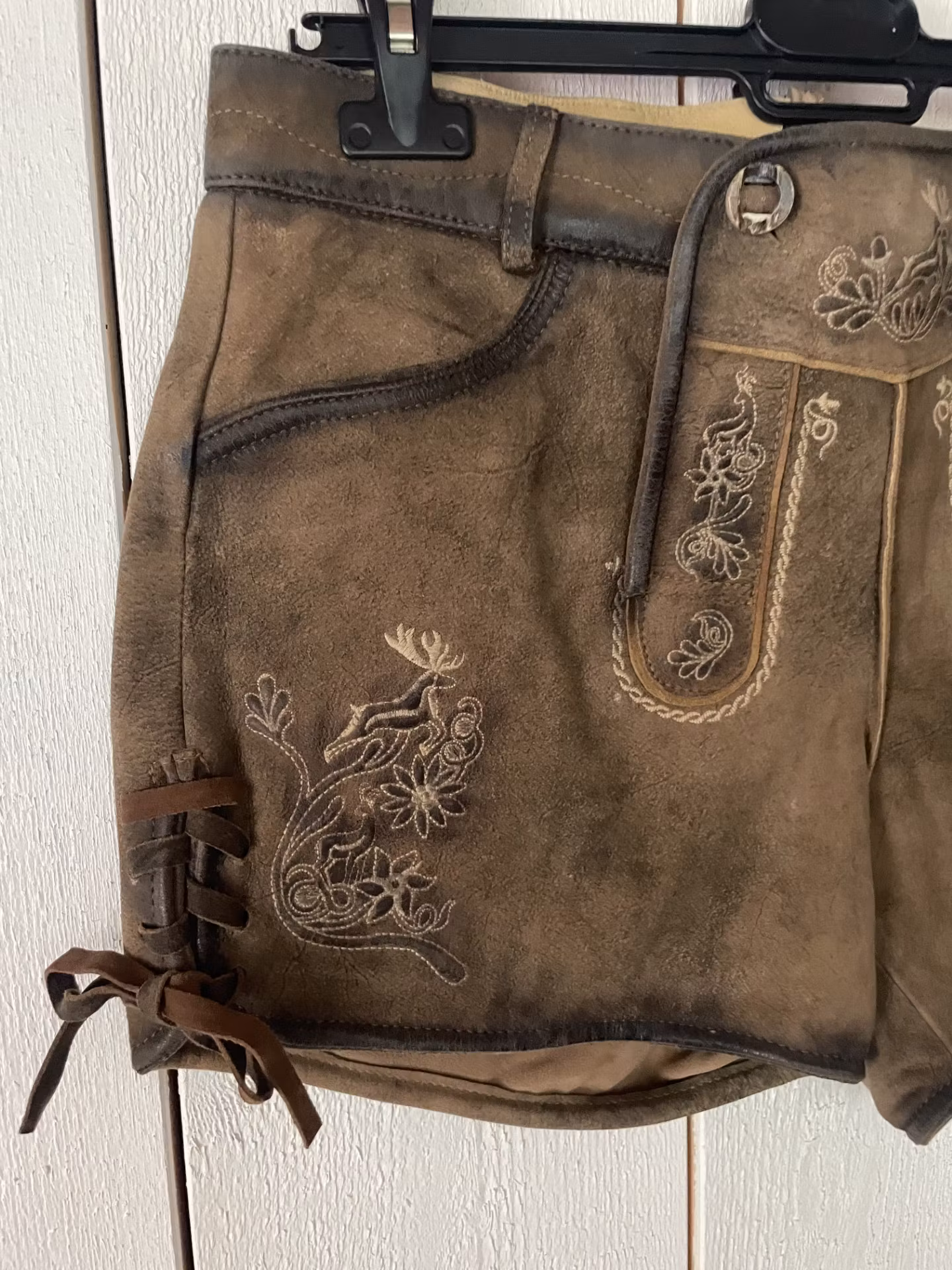 MADDOX Lederhosen dam "Maila ZV Antik" , Hopfen