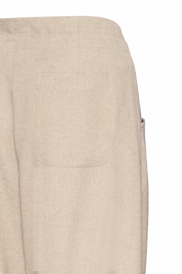 ICHI Byxa " IHESTIPO " , tree house