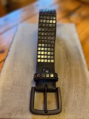 B.BELT " Metall kvadrater " , svart