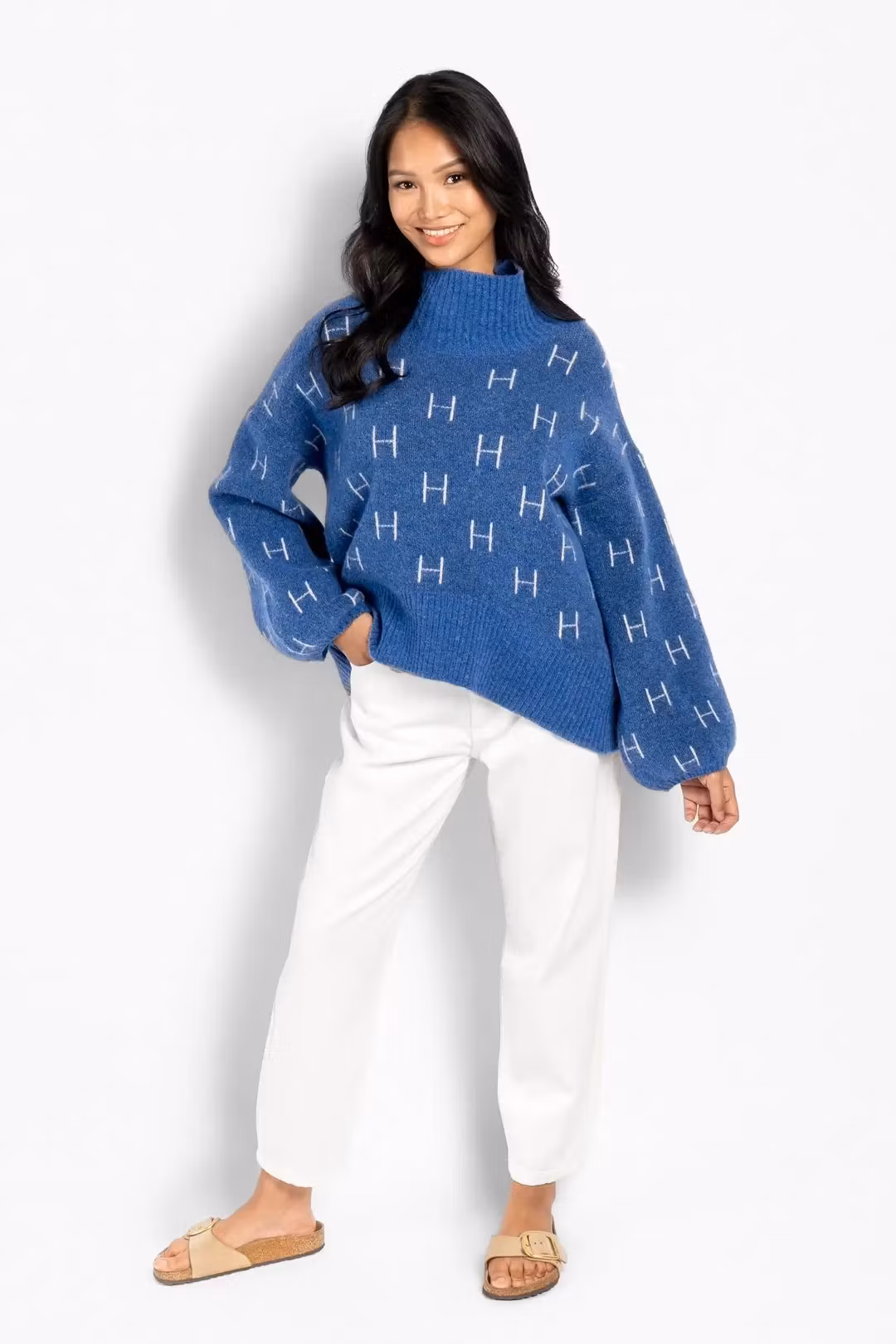 HÉST " Fam sweater" short, Blue Yonder