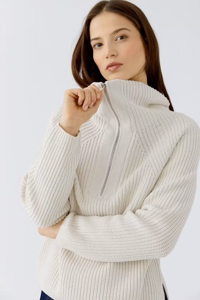 OUI " pullover " , Off white