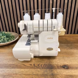 Baby Lock Evolve | Begagnad Overlock och coverlock
