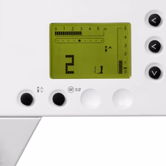 Bernina B215 | Begagnad (Väska medföljer)