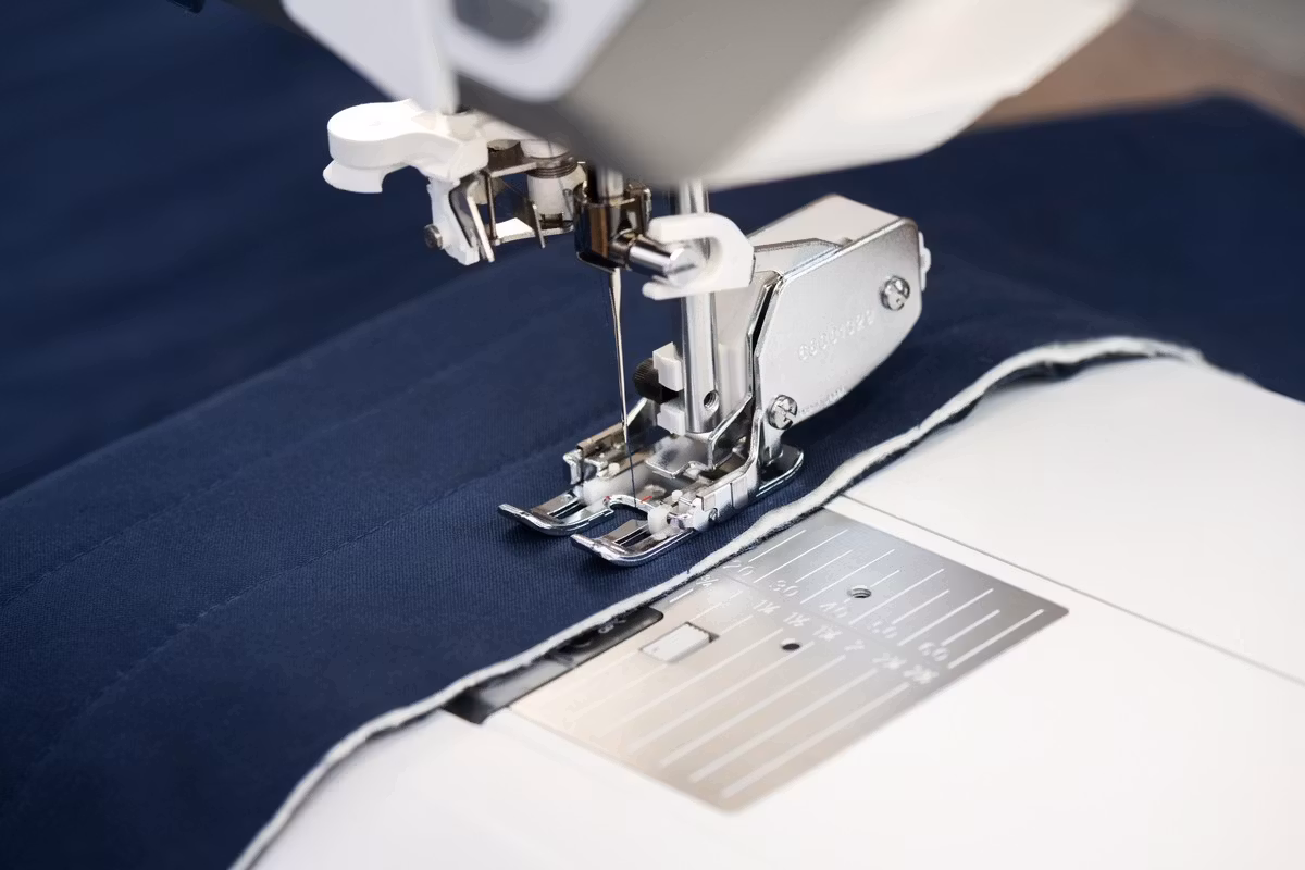 Husqvarna DESIGNER RUBY™ 90 Inkl