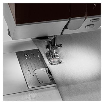 Pfaff Creative Ambition 640 inkl broderenhet.