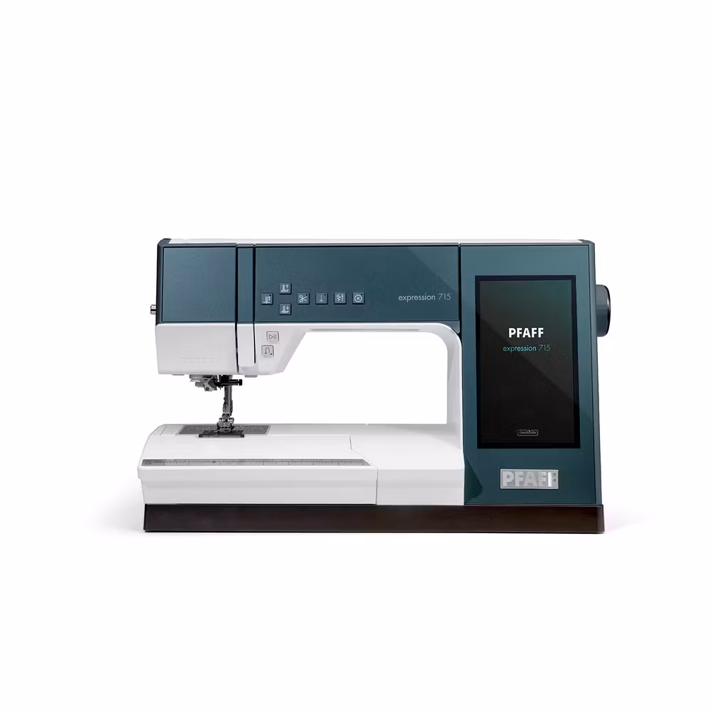 Pfaff expression™ 715