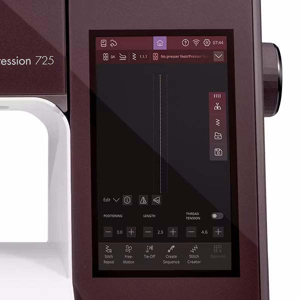 Pfaff expression™ 725