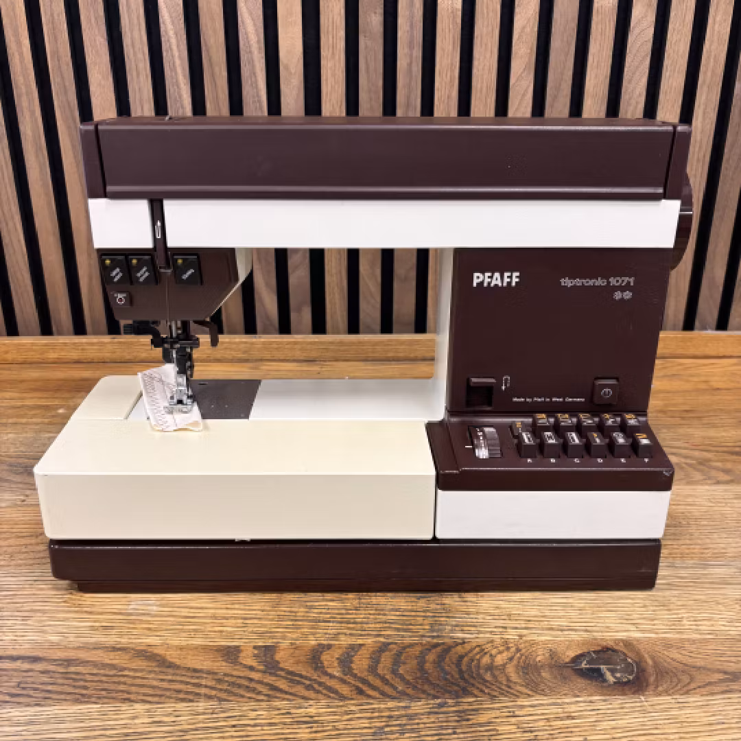 Pfaff 1071 | Begagnad