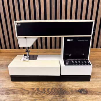 Pfaff 1027 | Begagnad