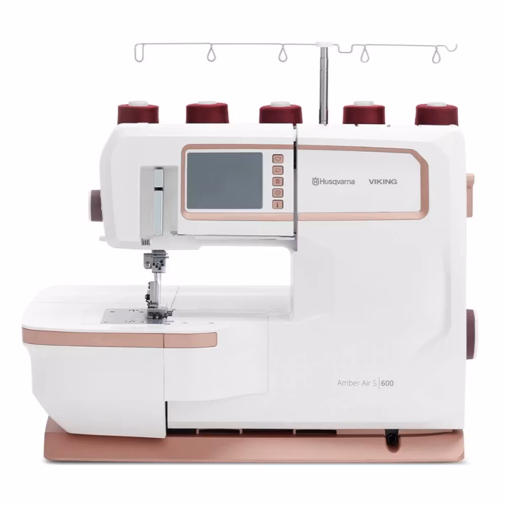 Husqvarna AMBER™ Air S 600 – Innovativ overlockmaskin med 26 sömmar