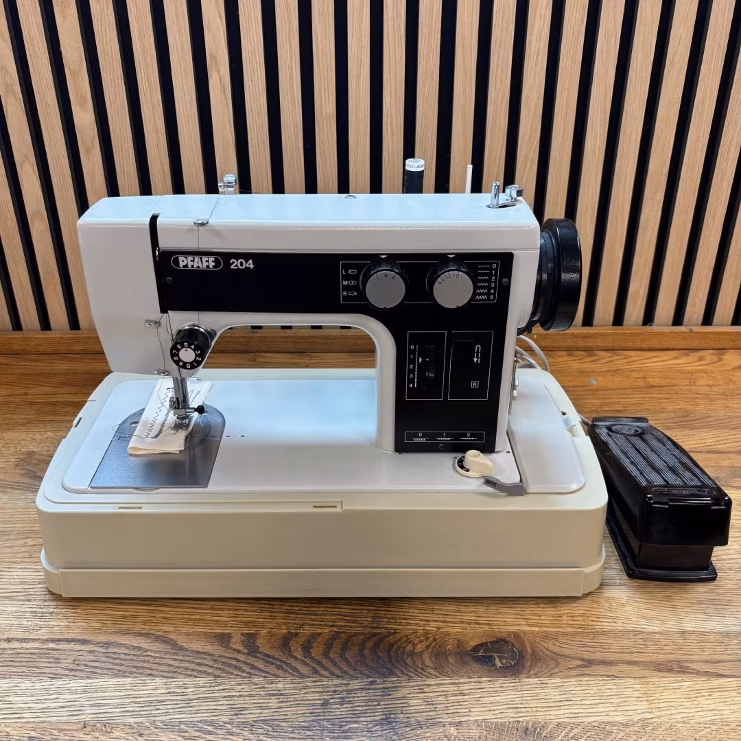 Pfaff 204 | Begagnad