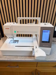 Janome Memory Craft 550E – Broderimaskin Demo ex.
