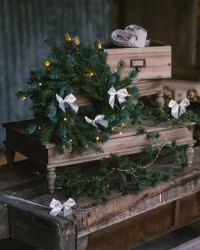 Trälåda Marc Stained wood