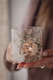 Majas lykta Hortensia & Butterflies crackle glass 8x8 cm