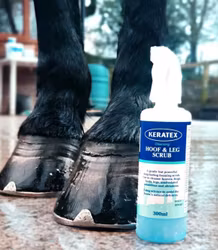 Keratex Medicated Hoof & Leg Scrub - 300ml