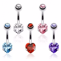 Navelpiercing med CZ hjärta
