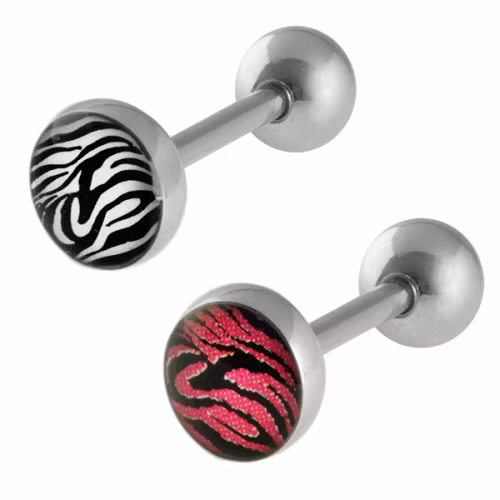 Tungpiercing med zebramönster