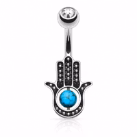 Navelpiercing med turkos hamsa hand