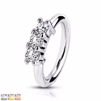 Näs/Daith ring med tre stenar