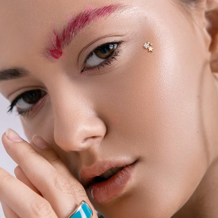 Dermaltopp med stjärnor