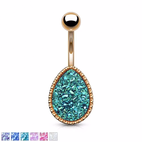 Vacker navelpiercing med droppformad druzy sten