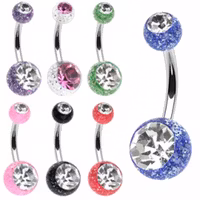Navelpiercing med glitterboll och sten